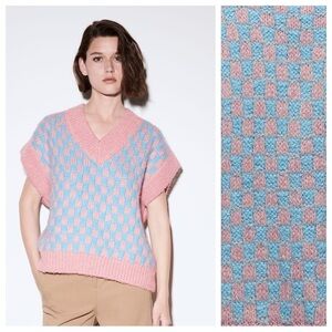 NWT. Zara Pink/Blue Wool Blend Knit Vest with V-neckline. Size S.